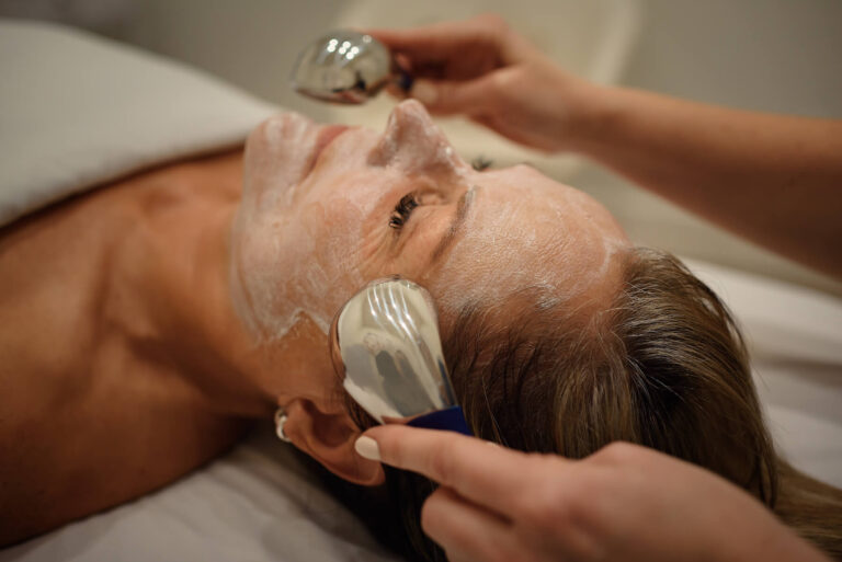 Facial Massage Cryo (1)