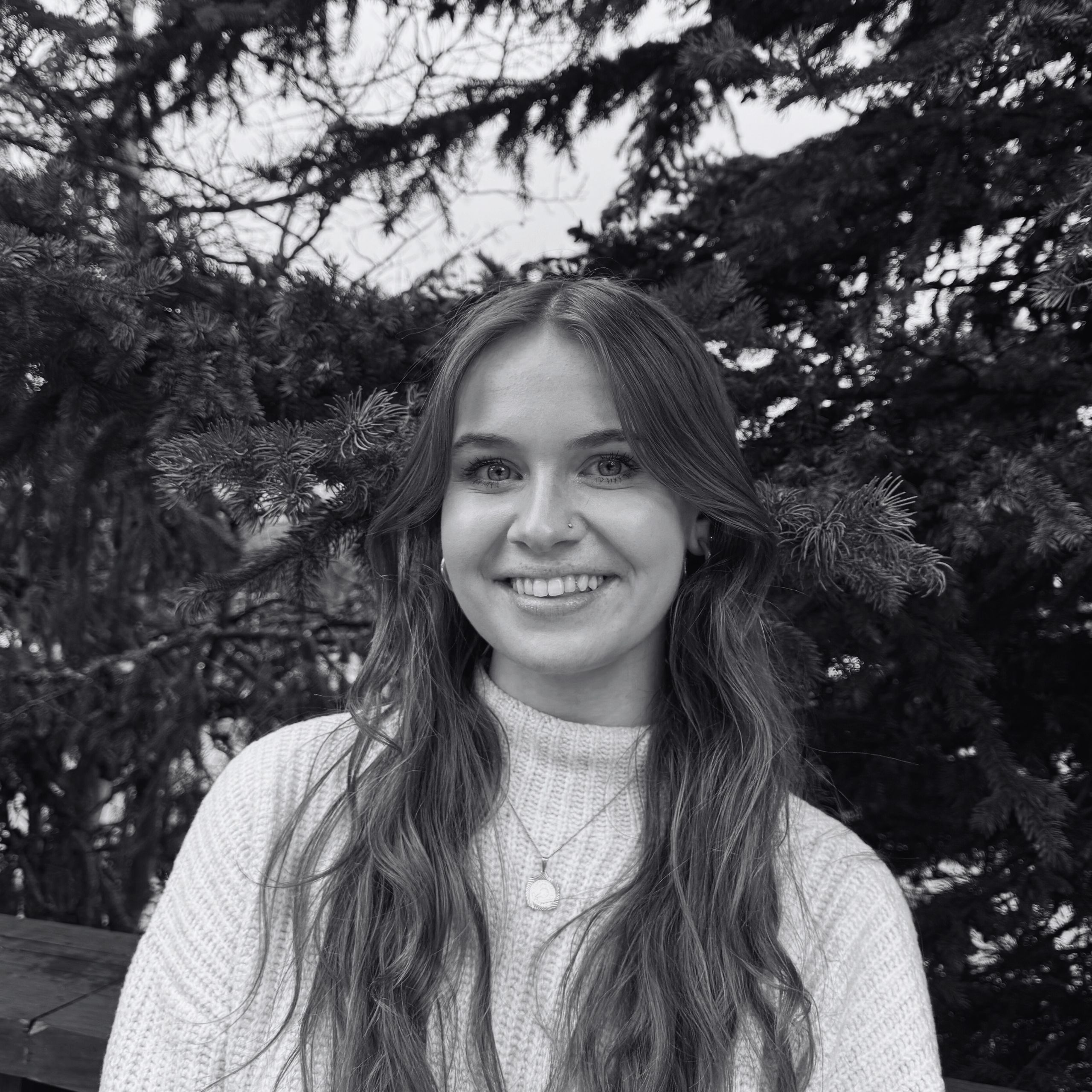 STAFF PHOTO TEMPLATE (3)